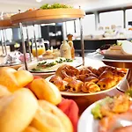 Astor By Campanile Hotel 3*