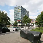 Astor By Campanile Hotel