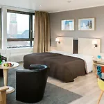 Astor By Campanile Hotel