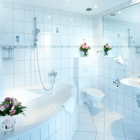 מלון Astor By Campanile קיל