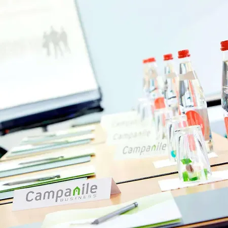 מלון Astor By Campanile