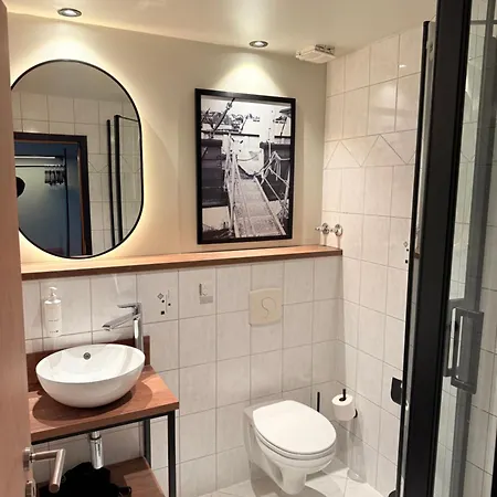 מלון Astor By Campanile