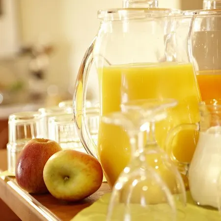 Astor By Campanile מלון 3*