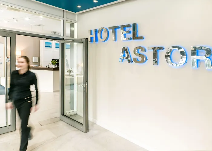 Hotel Astor By Campanile 3*