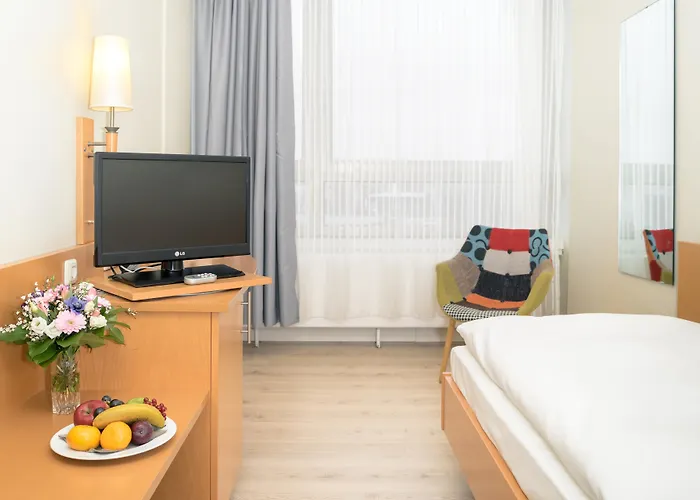 Astor By Campanile Kiel