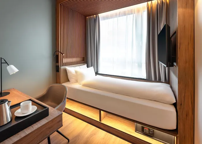 Hotel Astor By Campanile 3*