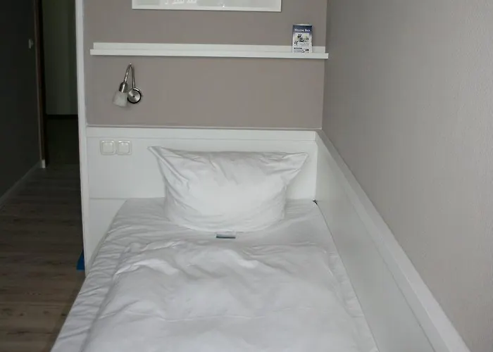 Astor By Campanile Hotel 3*