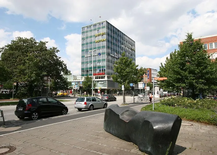 Astor By Campanile Hotel