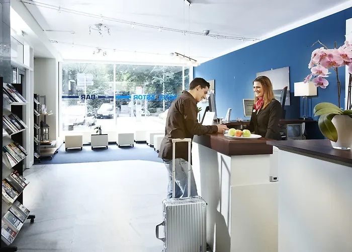 Hotel Astor By Campanile