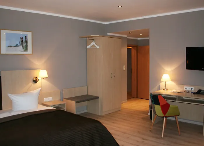 Hotel Astor By Campanile 3*