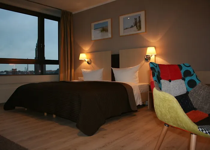 Astor By Campanile Hotel 3*